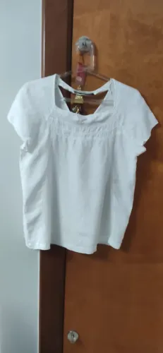 Blusa delicada