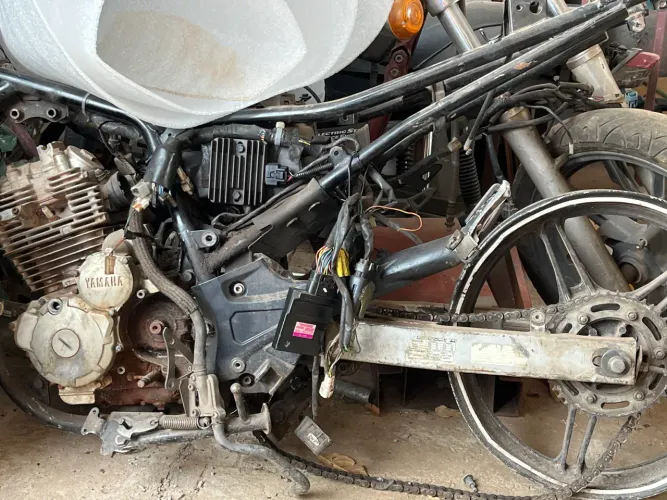 Yamaha fazer 250 sucata