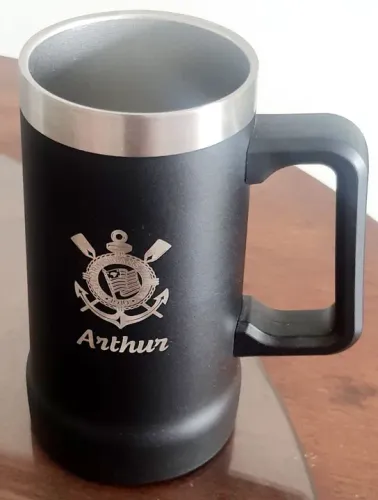 Copo térmico,com logo do Corinthians.