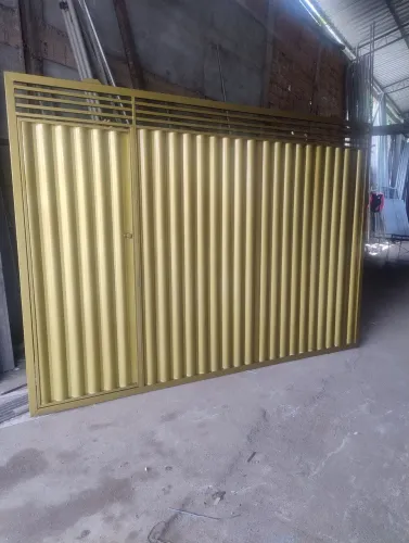 Portão para área externa