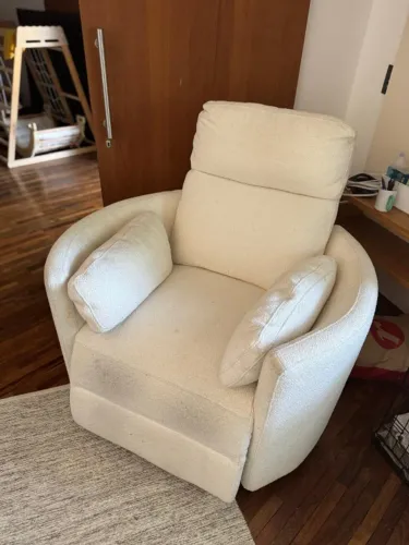 Poltrona reclinável elétrica