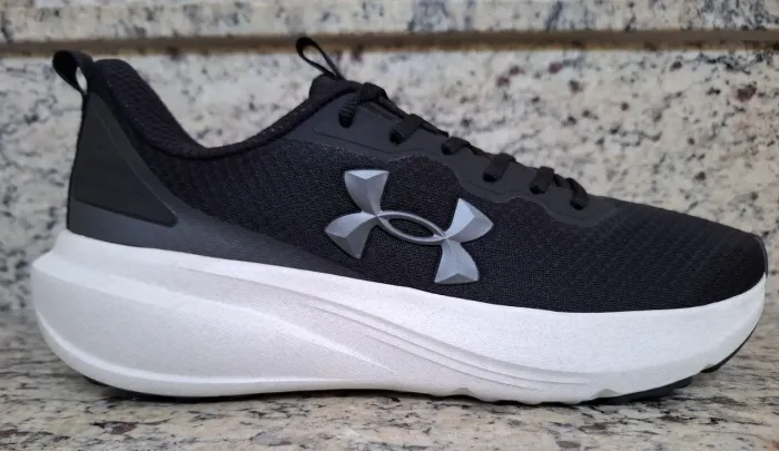 Tênis Under Armour 44