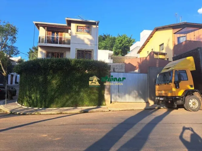 Sobrado com 5 dormitórios à venda, 382 m² por R$ 2.700.000,00 - Jardim Maia - Guarulhos/SP
