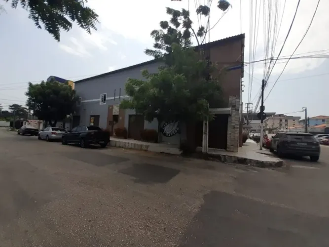 Loja de Esquina com 120 m² em Localização Premium  Ideal para Seu Negócio