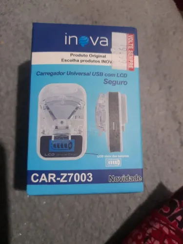 Carregador Universal bateria simples  com LCD para Celular - CAR-Z7003