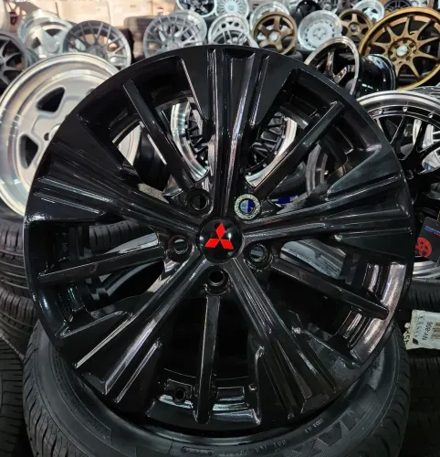 Jogo de rodas Originais Eclipse Cross aro 18