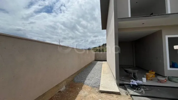 SOBRADO EM SÃO JOSÉ COM 110,00 m2