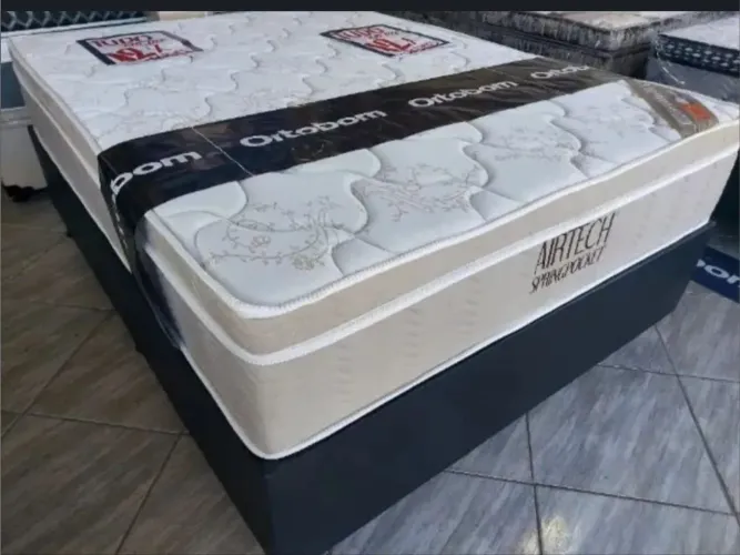 Cama Box Airtech Spring Pocket Base preta 