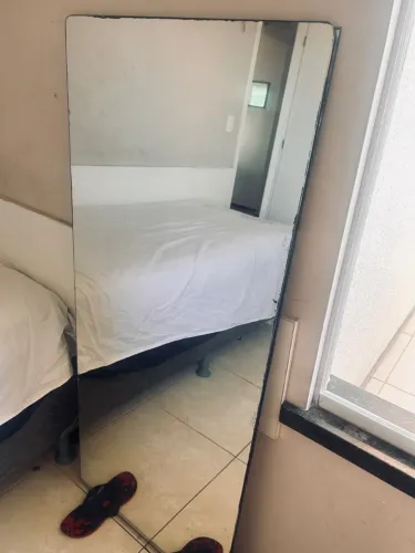 Espelho de parede, 55 cm por1,25m