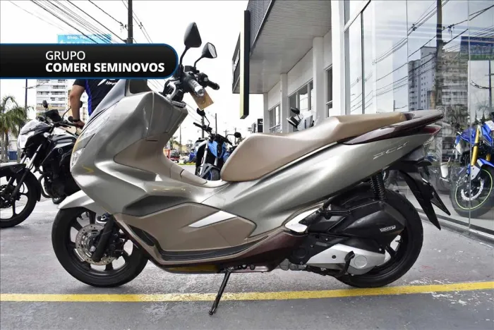 HONDA PCX DLX