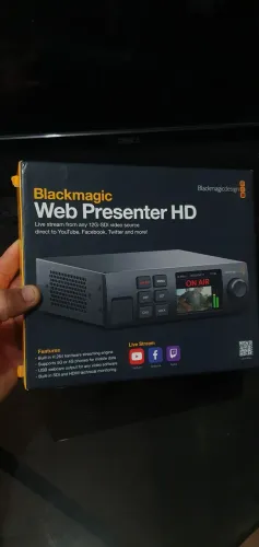Blackmagic web presenter