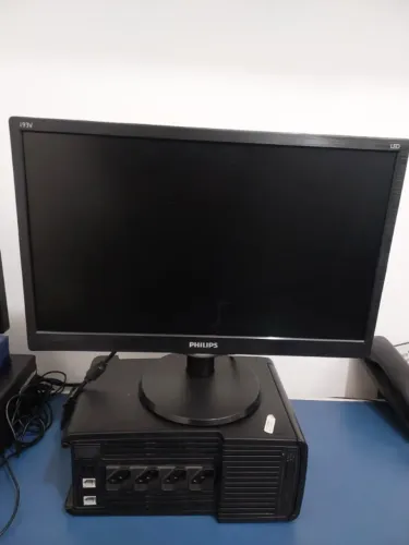 COMPUTADOR HP i5 4590 / 4GB / HD 500GB COMPLETO