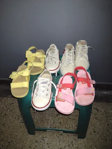 Lote de sapatos infantis - Diversos modelos e marcas