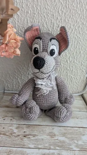 Cachorrinho da Dama e Vagabundo em amigurimi 