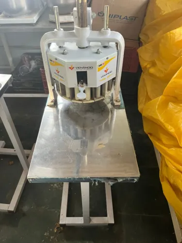 Divisora De Massas Manual Dmv30 Industrial Venâncio Inox