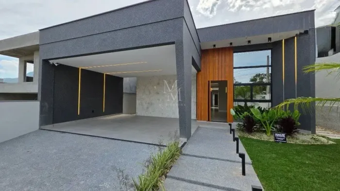 Casa 3 Quartos com 2 Suítes e 174m² - Sertão do Maruim