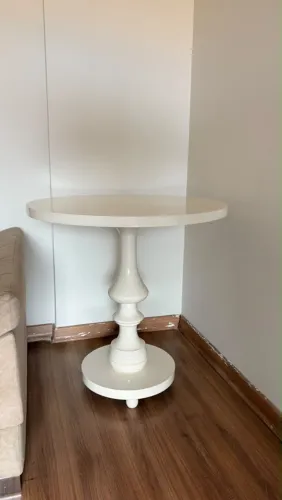 Mesa de canto