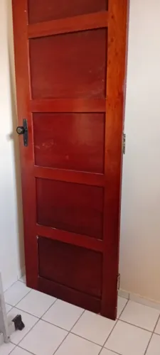 Porta de madeira ipê