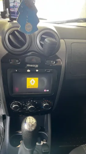 Renault Sandero Privilège Hi-flex 1.6 8V 5P 2013
