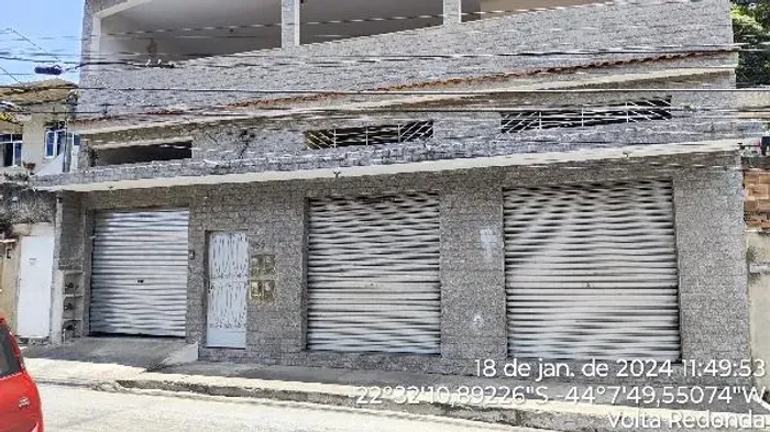 Oferta especial Casa no Ponte Alta, Volta Redonda - RJ, Nº 465, 2 quartos, 3 vagas, 360m²