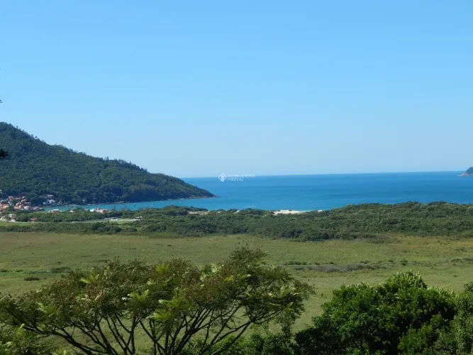 Sítio com vista mar, sul da ilha em Florianópolis