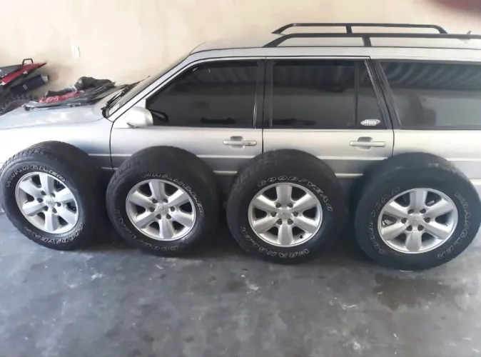 RODAS 17 TOYOTA HILUX SW4