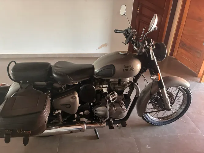 Moto Royal Enfield 500 cc