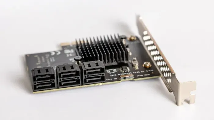 Adaptador Multiplicador SATA 6 Portas Para Servidor NAS / PC - Usado