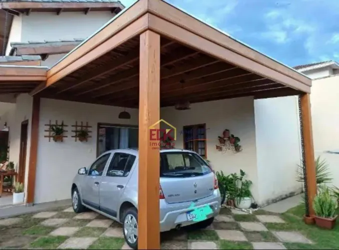 Sobrado com 3 dormitórios à venda, 196 m² por R$ 960.000,00 - Loteamento Village Das Palme