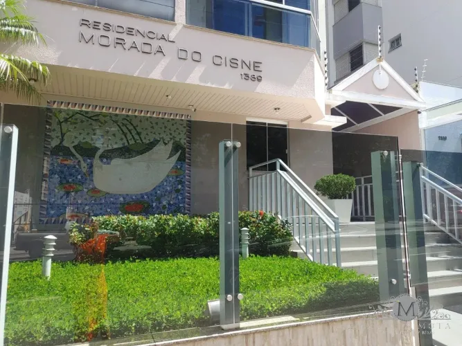 apartamento 03 dormitórios sendo 01 suite no centro de florianópolis