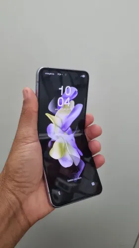 ZFLIP 4
