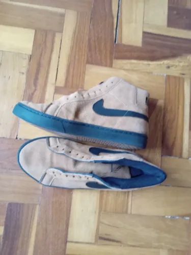 Tenis Nike sb Blazer mid