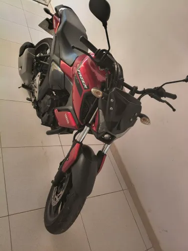 Moto FazerF15 2024