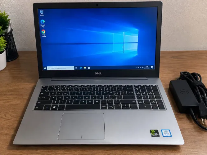 Dell Inspiron 15 - i7  8° Geração | Placa de Vídeo Dedicada | SSD 512GB NVMe