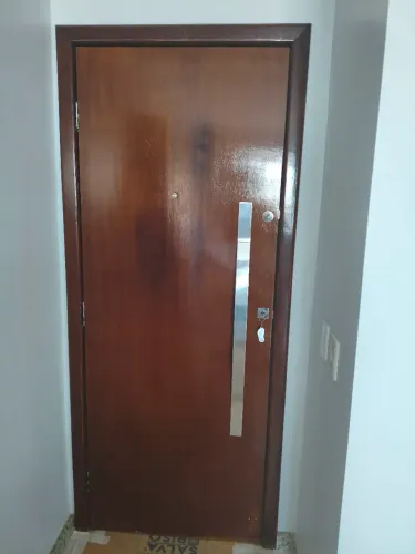 Porta de madeira 80 cm marrom