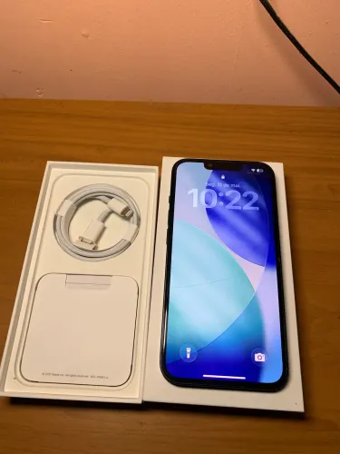 iPhone 13