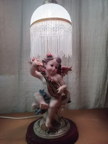 Abajur de anjo (porcelana)