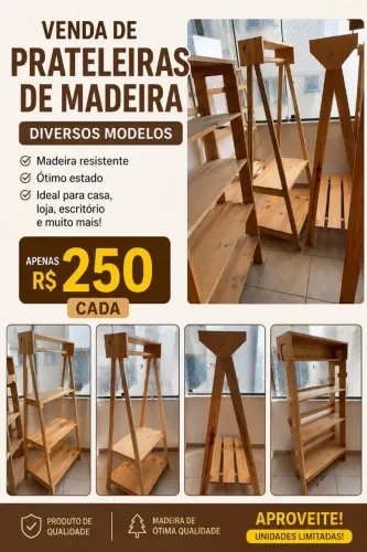 Diversas prateleiras de madeira