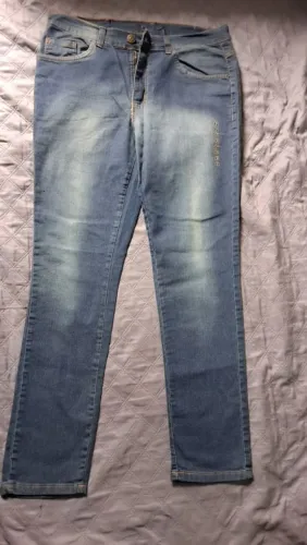 Calsa Jeans nova 42 e 44