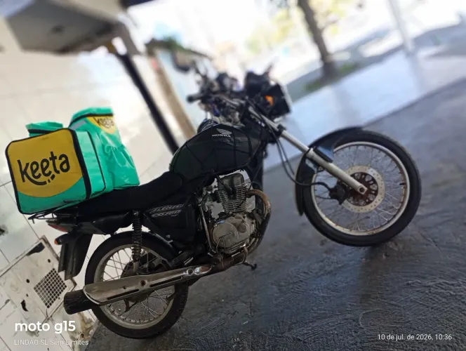 Titan 150 KS ano 2005 MOD. 2006 pedal