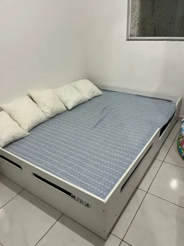 Cama montessoriana casal