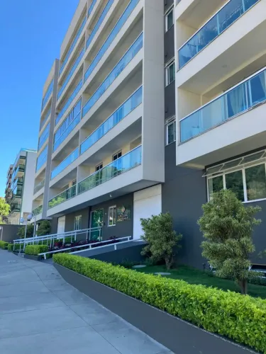 Apartamento para venda tem 80 metros quadrados com 2 quartos