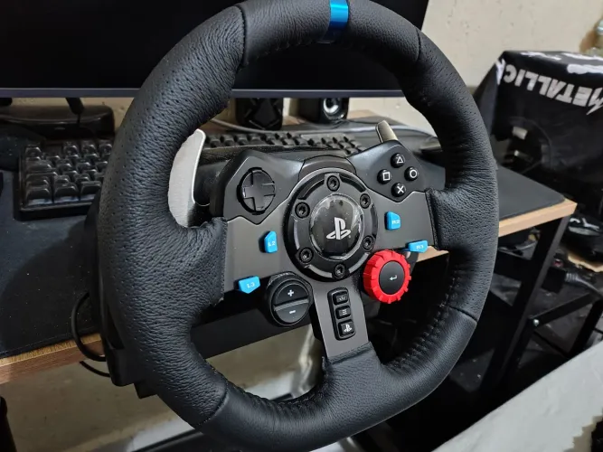 Volante G29 Pc / PS4  *Seminovo  (  2 Meses De Uso  )