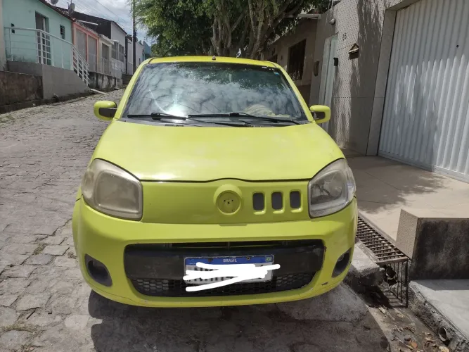Fiat Uno Vivace Celeb. 1.0 EVO F.flex 8V 5P 2012