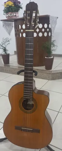 VIOLÃO NYLON TAKAMINE EG124C