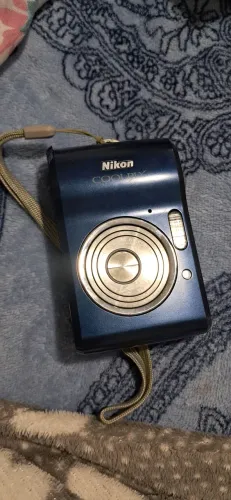 Camera nikon coolpix L18