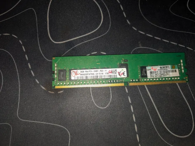 Memoria ram ddr4 2400 16gb modelo de SERVIDOR RDIMM