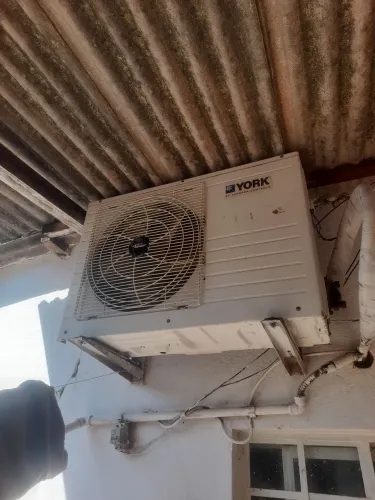 Ar-condicionado yok