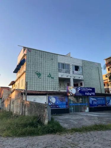 Prédio à venda 790 m² com 12 quartos, Loja e Garagem , Aceita permuta Parque Aeroporto -