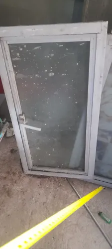 2 janelas de aluminio
